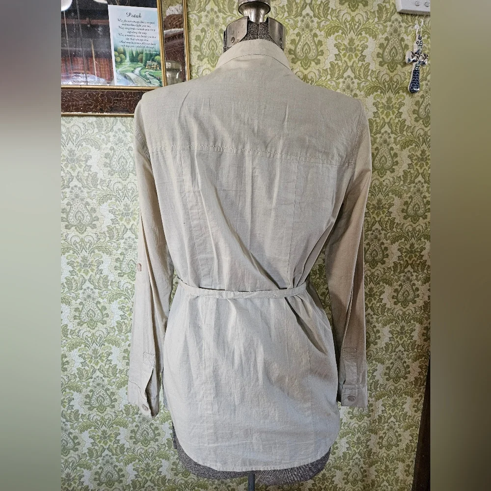 Michael Kors Small blouse with tie-belt - Picture 8 of 13